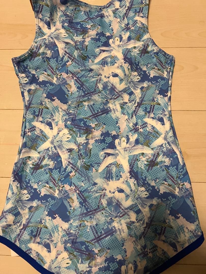 新品未使用 ミズノ アクアフィットネス用水着 セパレートMサイズ