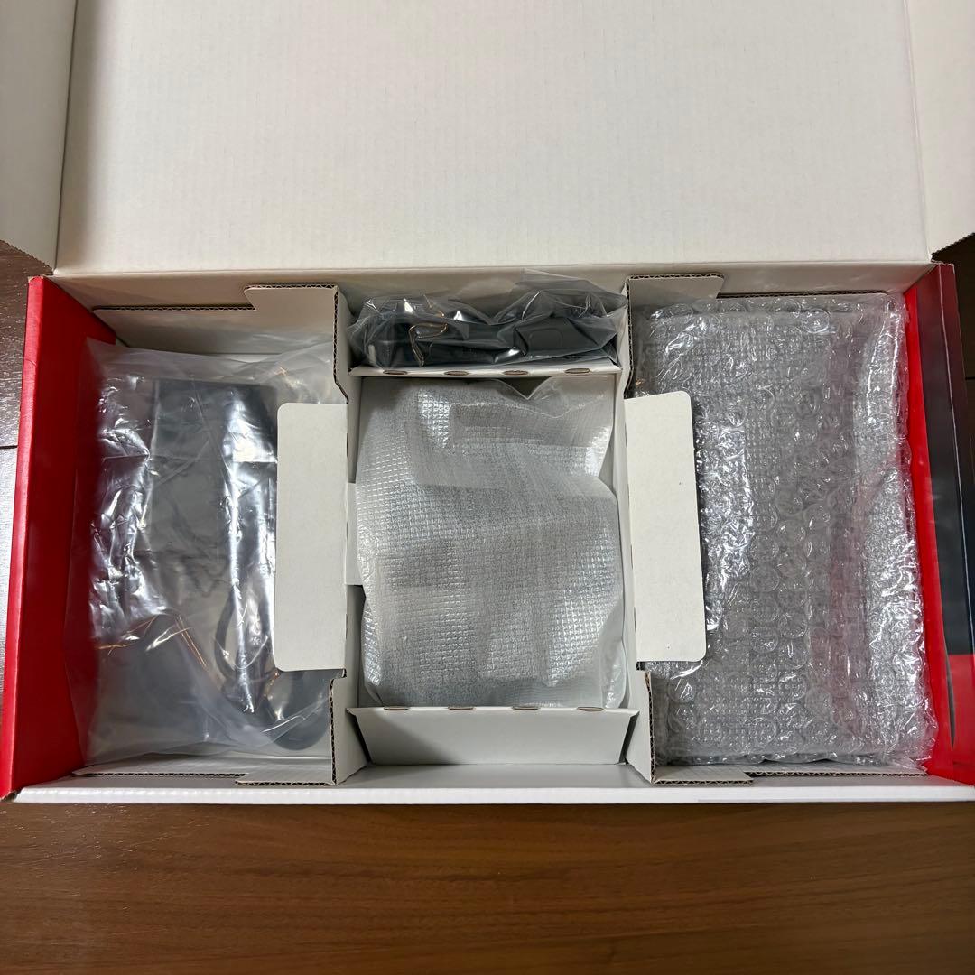 付属品完備 Nintendo switch 本体 フィルム・ケース付き