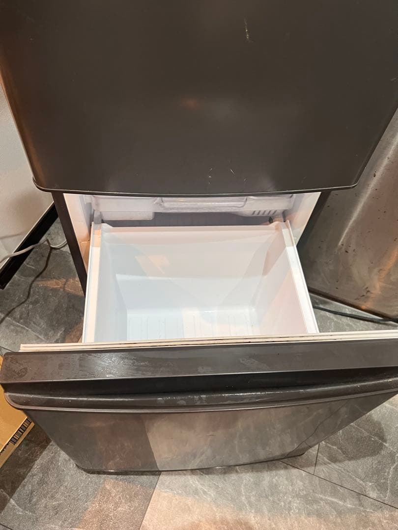 コンパクトボトムフリーザー冷蔵庫