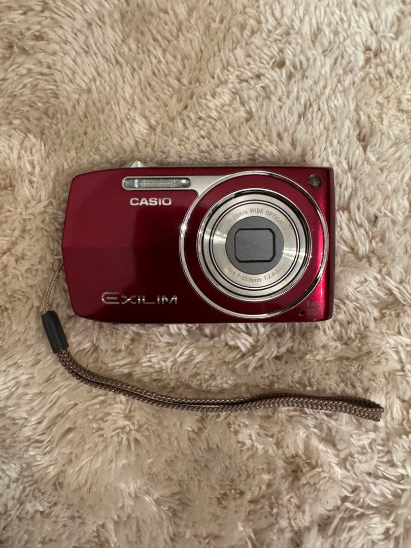 CASIO EX-Z2000コンパクトデジタルカメラ レッド