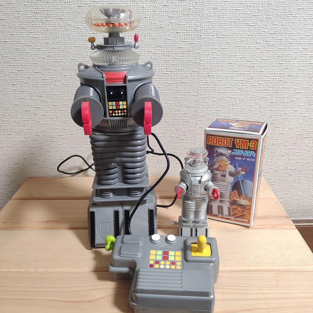 宇宙家族ロビンソン Lost in Space B-9 ロボットフィギュア レア