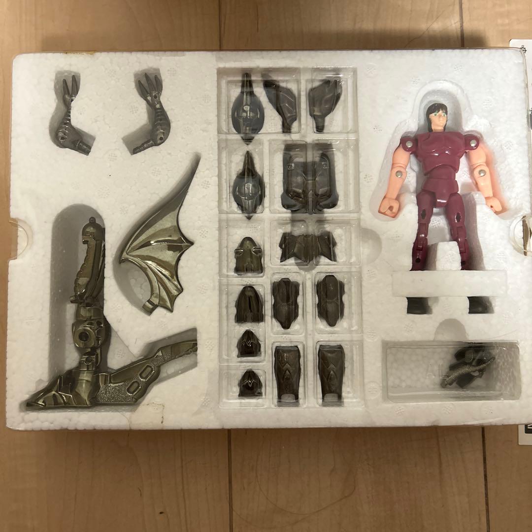 聖闘士聖衣大系 神闘衣 ドウベの神闘衣 アルファローブ