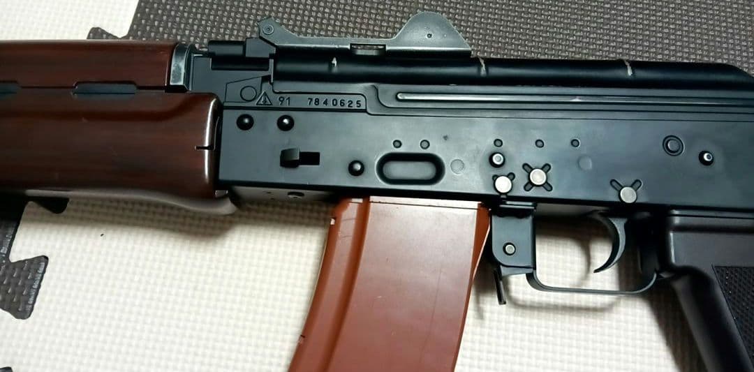東京マルイ　次世代　電動ガン　AKS74U(?)