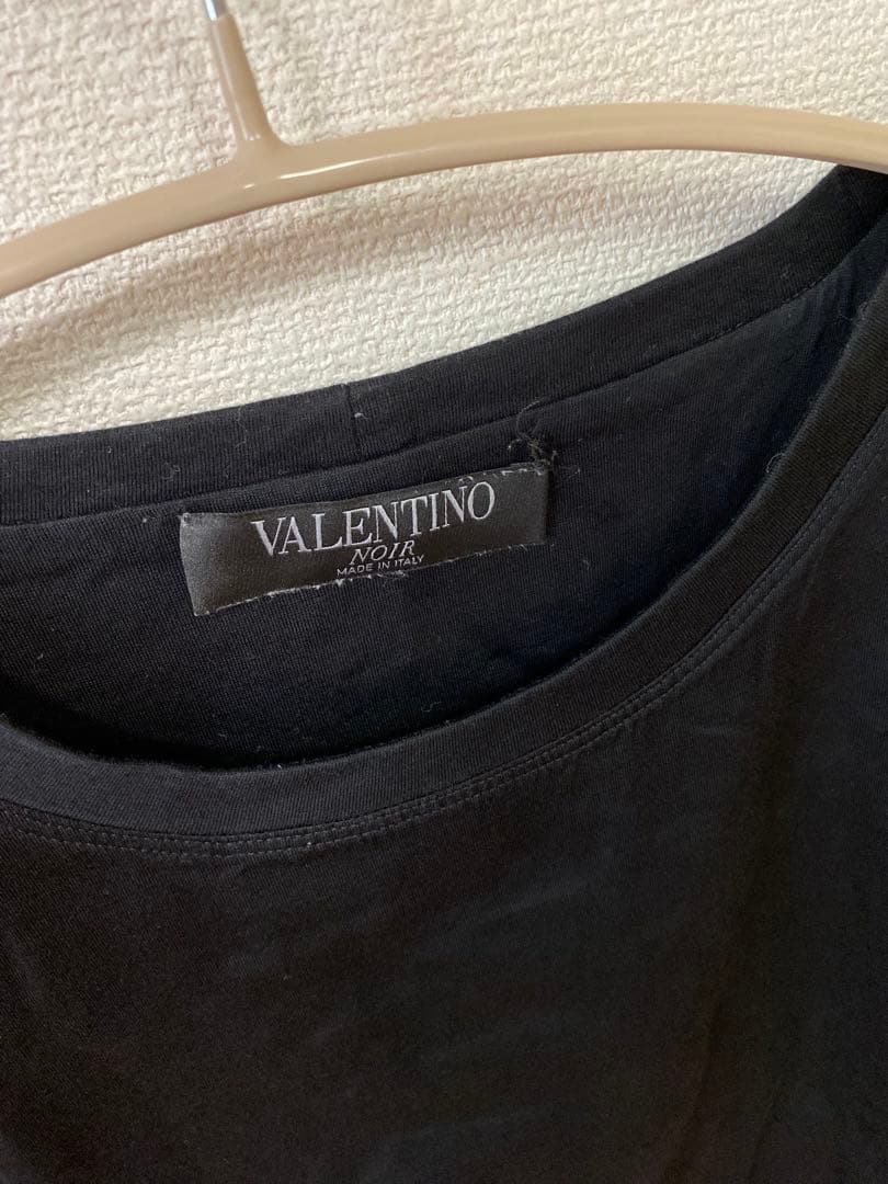 ヴァレンティノ　メンズ　Tシャツ　黒