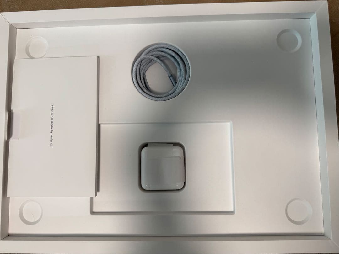 M4 MacbookAir 15インチ スカイブルー 16GB/256