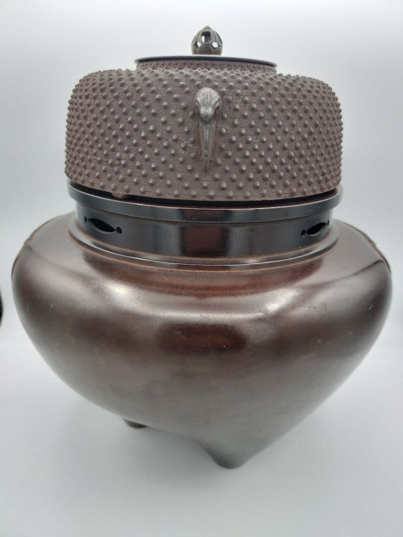 b505 唐銅 琉球風炉 田口霰釜添 釜谷浄越 木箱 茶道具 古物