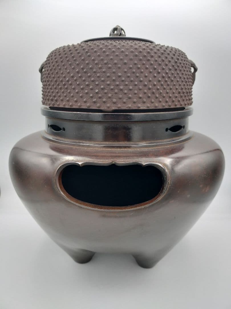 b505 唐銅 琉球風炉 田口霰釜添 釜谷浄越 木箱 茶道具 古物