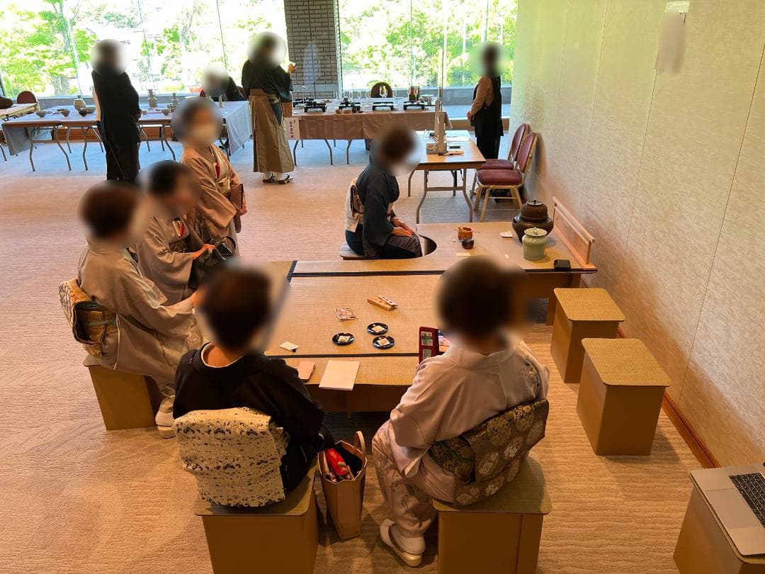 組み立て式 立礼棚（有圓卓）段ボールタイプ　炉/風炉畳2種付属、茶会イベント等に