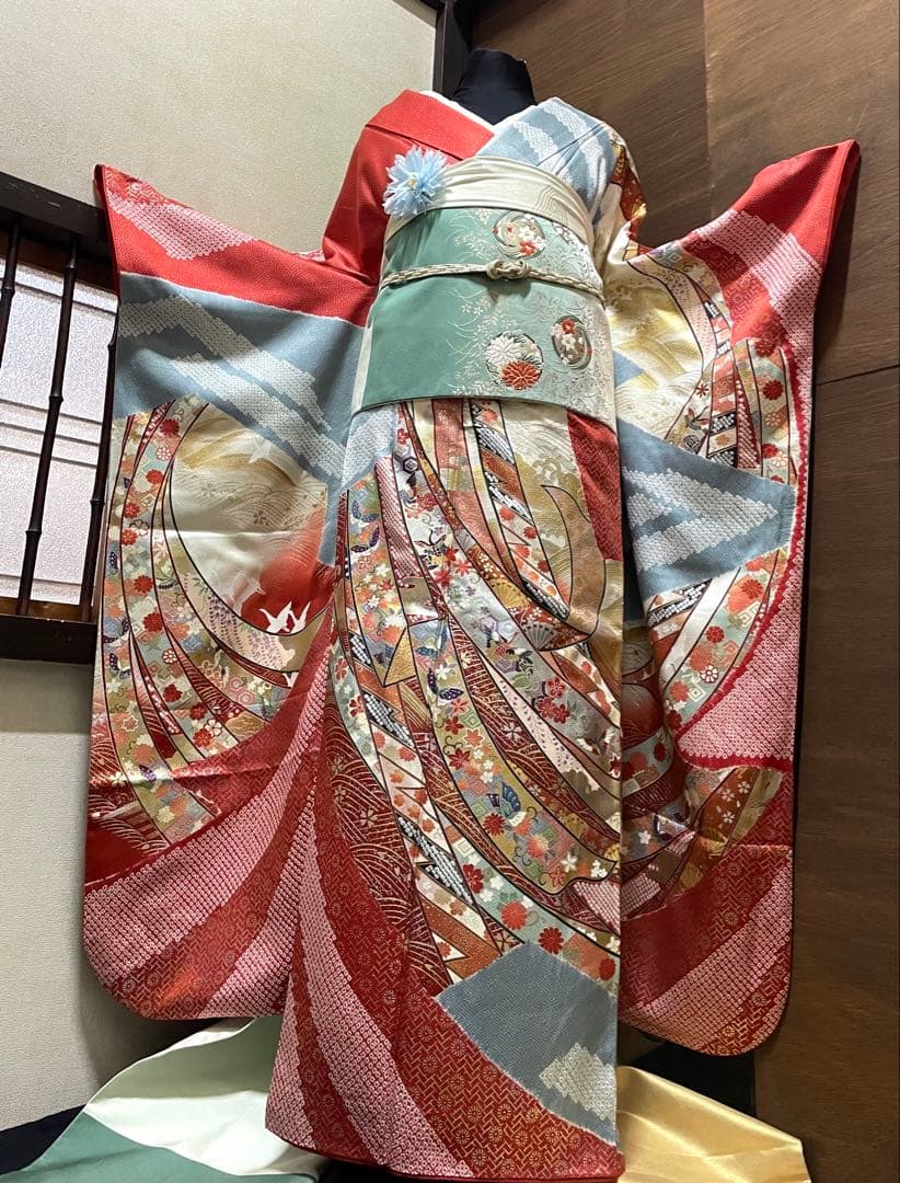 振袖 フルセット6点サイズM〜Ｌ絞り　熨斗吉祥花鳥蝶文　金銀彩　正絹