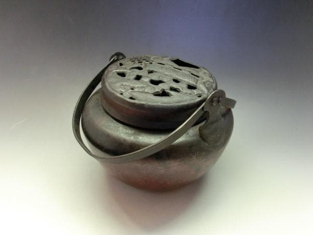 手炉■手焙り 松 門紋 透かし 古い茶道古民具古銅器 手火鉢 手あぶり 火器