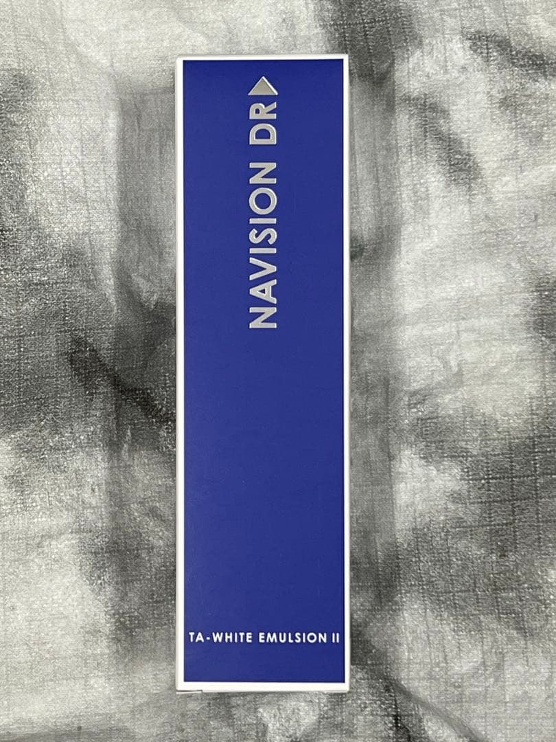 ナビジョン ホワイトエマルジョンIIしっとりうるおうタイプ