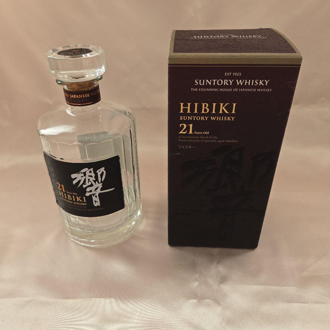 ウイスキーの空瓶空箱 セット ボヘミアンクリスタルデキャンタ付き