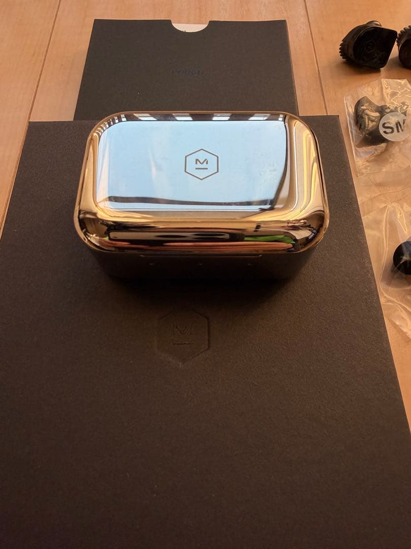 MASTER & DYNAMIC MW07 PLUS ワイヤレスイヤフォン