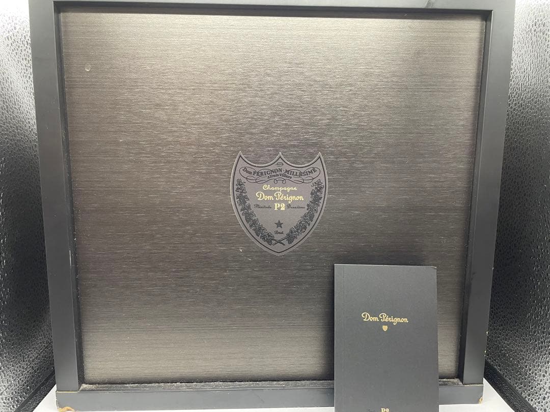 Dom Penignon P2 空箱