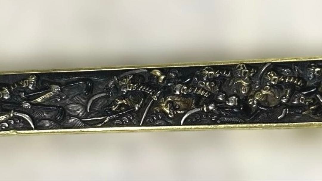 B-42 小柄『合戦ノ図』　金象嵌 武具 刀装具 日本刀 美術品　工芸品　時代物