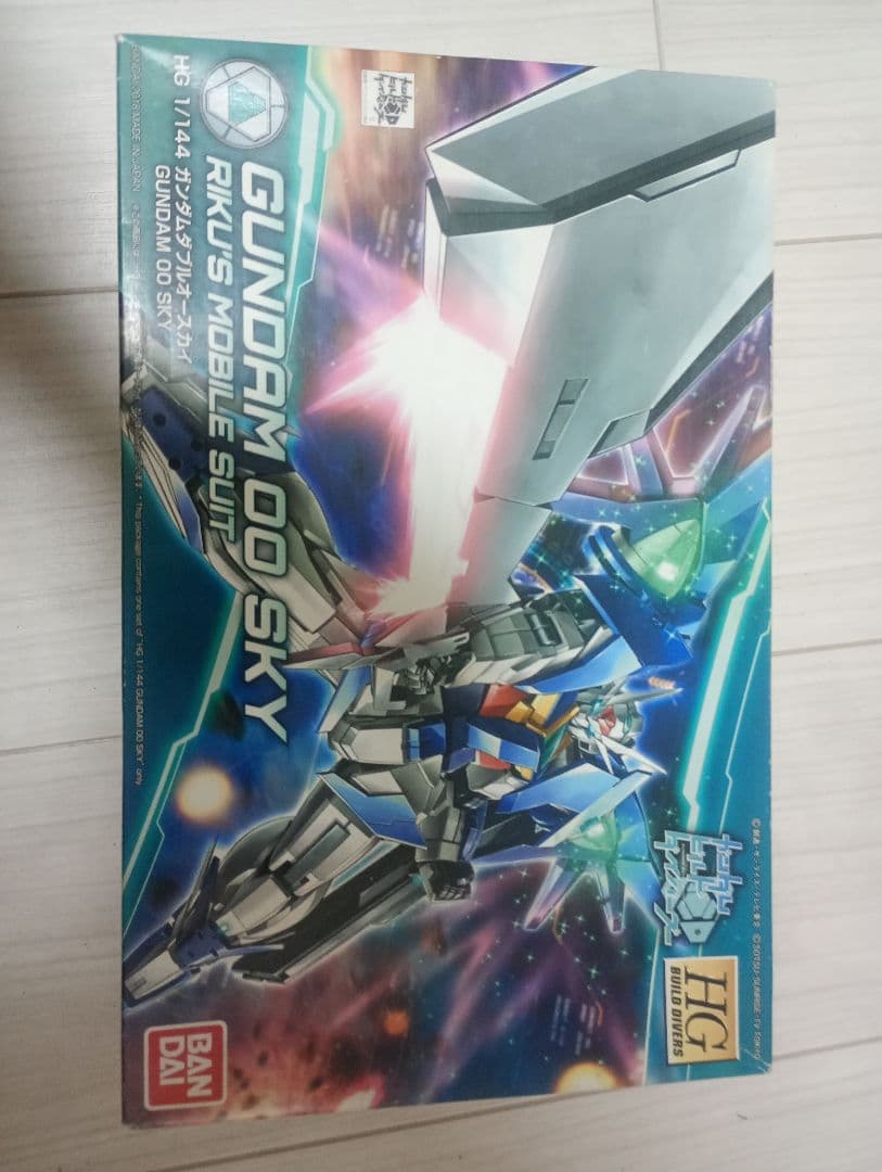 Gundam 00 Sky 1/144 HG　ダブルオースカイ未組立