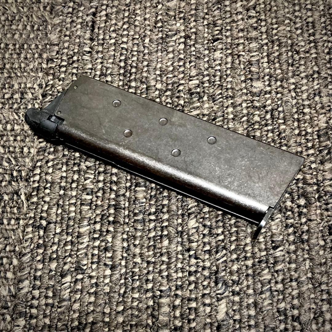 東京マルイ M1911A1 ガバメント(ガスブロ/ 18歳以上) グリップ変更