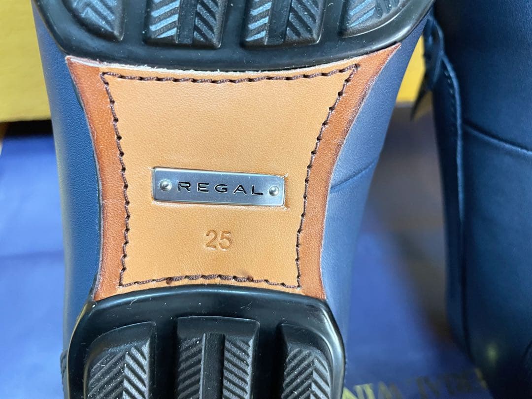 最終値下新品リーガル革スリッポンシューズイタリアンレザー25ドライビングネイビー