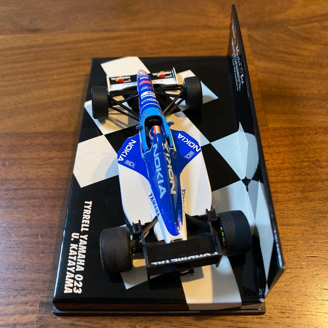 【直筆サイン入り】片山右京 ティレル ヤマハ023 ／ ミニチャンプス F1