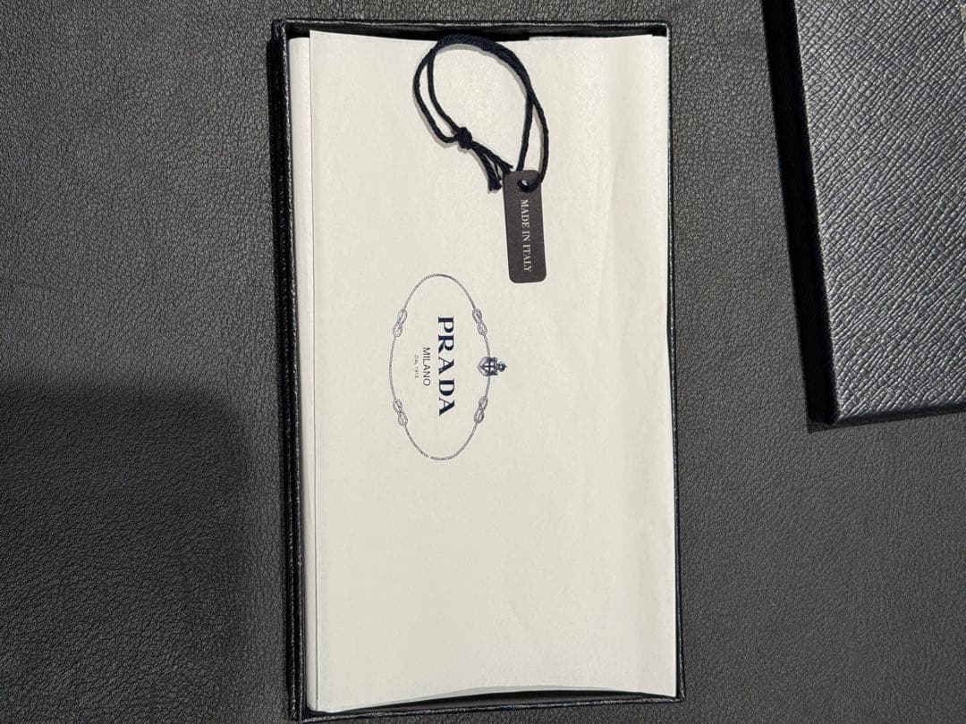 iPhone14PRO MAX PRADA ピンクビジューカバー日本未入荷機種