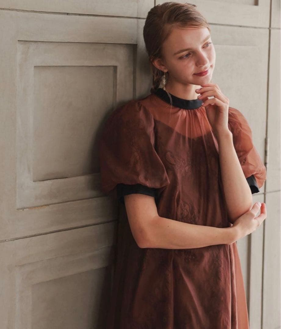 ク★新品★ドリードール　Aラインシアードレス　ブラウン　M