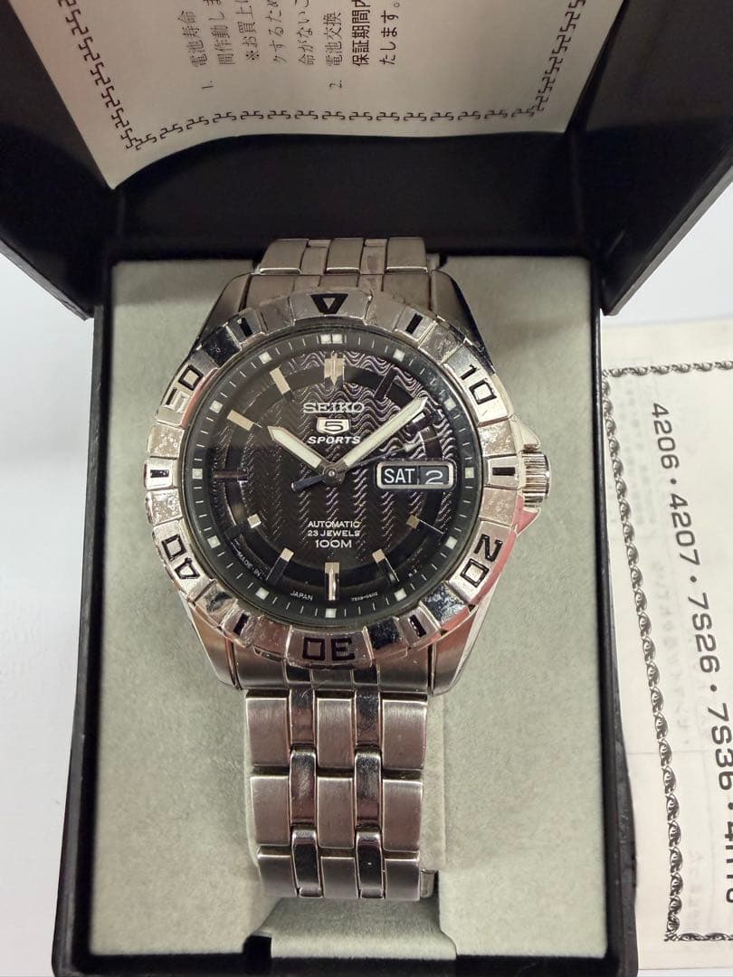 【美品】SEIKO 5スポーツ腕時計 100m防水 自動巻