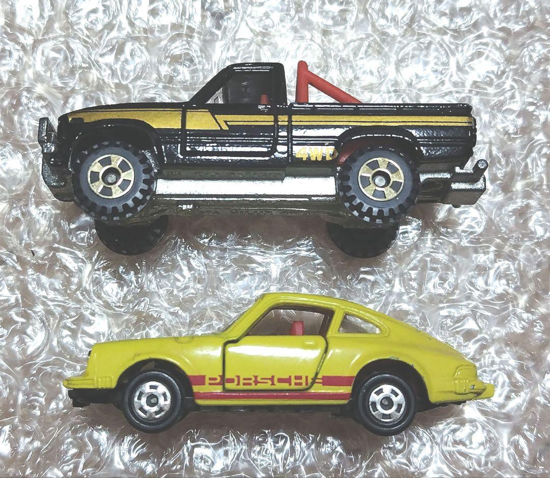 tomica　ミニカー　4台