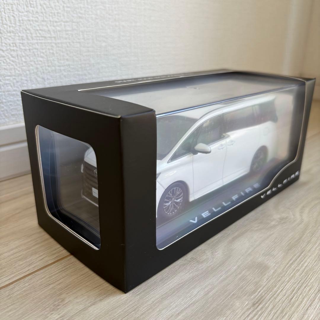 トヨタ VELLFIRE ミニカー 1/43 ヴェルファイア　カラーサンプル