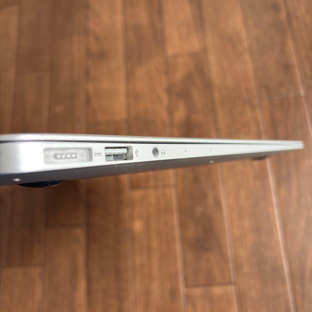 Macbook Air 2017モデル 13インチ　i5/8GB/256GB