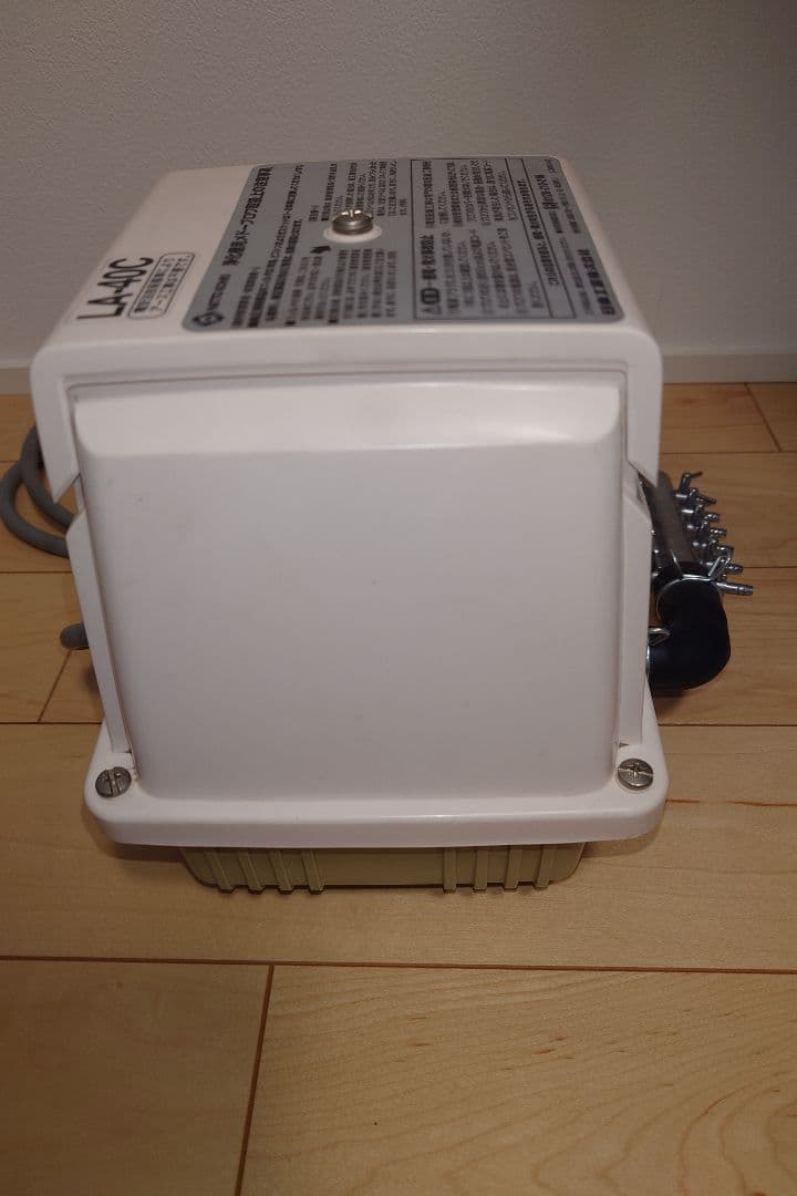 舩*宏様 LA-40C（12方分岐装置付き）日東工器 メドー 浄化槽エアーポンプ