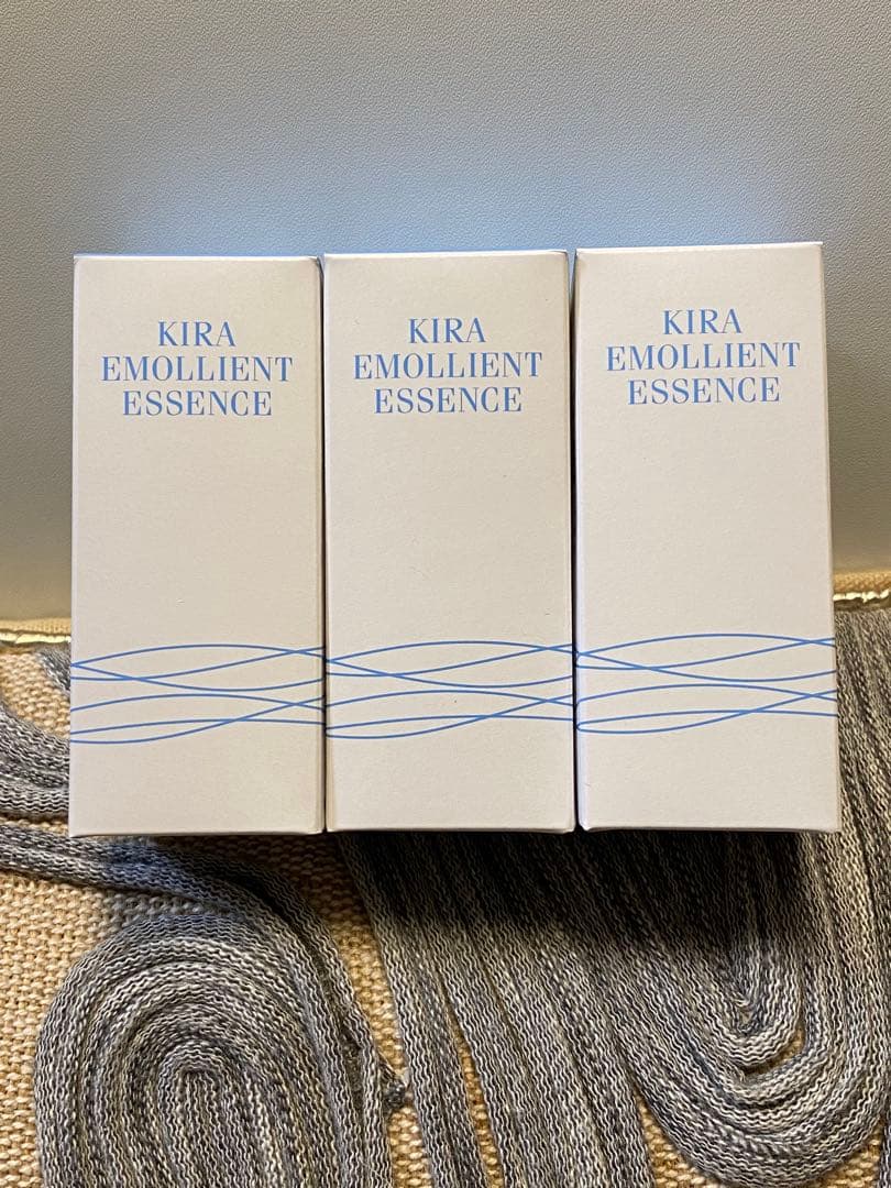 KIRA EMOLLIENT ESSENCE 3本セット