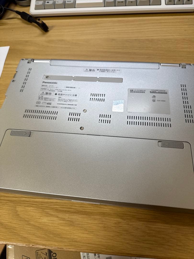 PanasonicレッツノートFV1 CF-FV1M5LAC i7/16GB