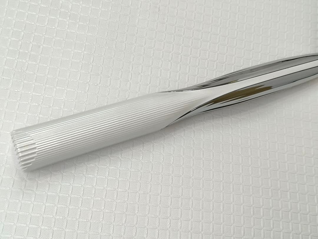 正規品　ReFaリファ ビューテック ストレートアイロン　21年製