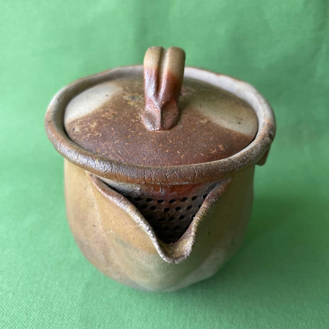 備前焼 手びねり宝瓶胡麻