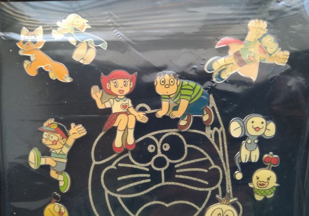 藤子・F・不二雄　額付ピンズ　ピンバッジ　F.original　キャラ集合