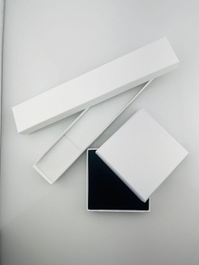 K18天然ダイヤモンドピアス 計0.2ct ホワイト系 鑑別カード付き