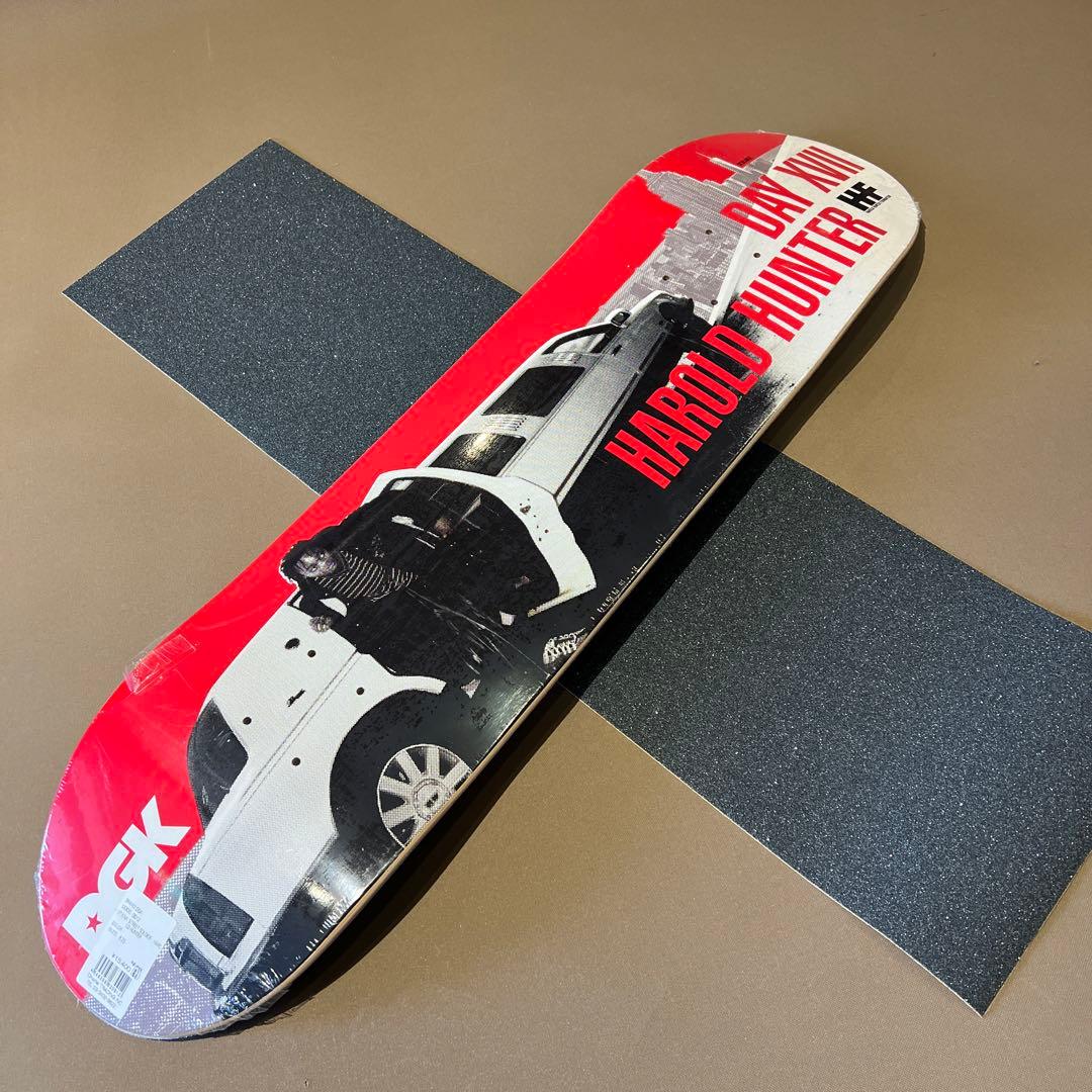 DGK HAROLD HUNTER 8.25インチ　デッキテープ付き