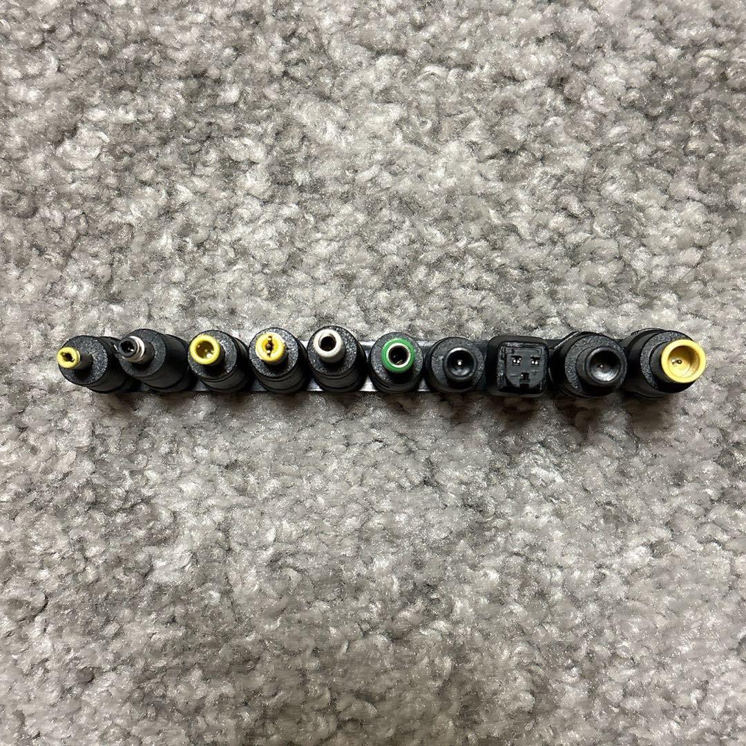 ソーラーパネル ソーラーチャージャー 60W 9面折りたたみ型 防水撥水加工