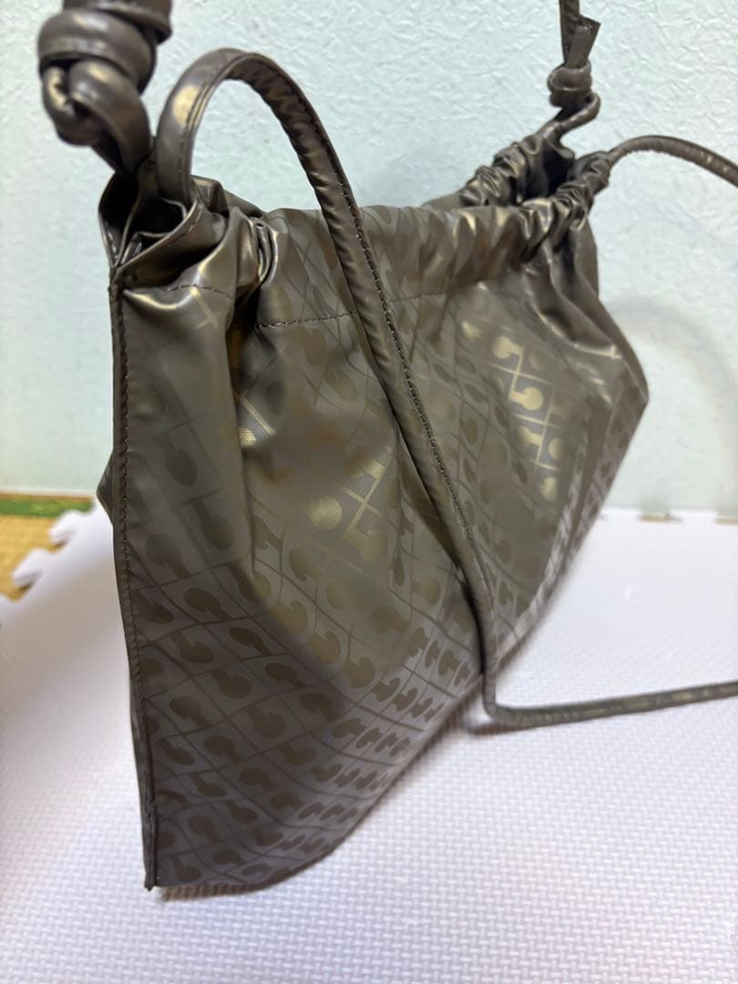 mitsurinさま用 ゲラルディーニ☆ソフティ☆ショルダーバッグ☆ポーチ付き