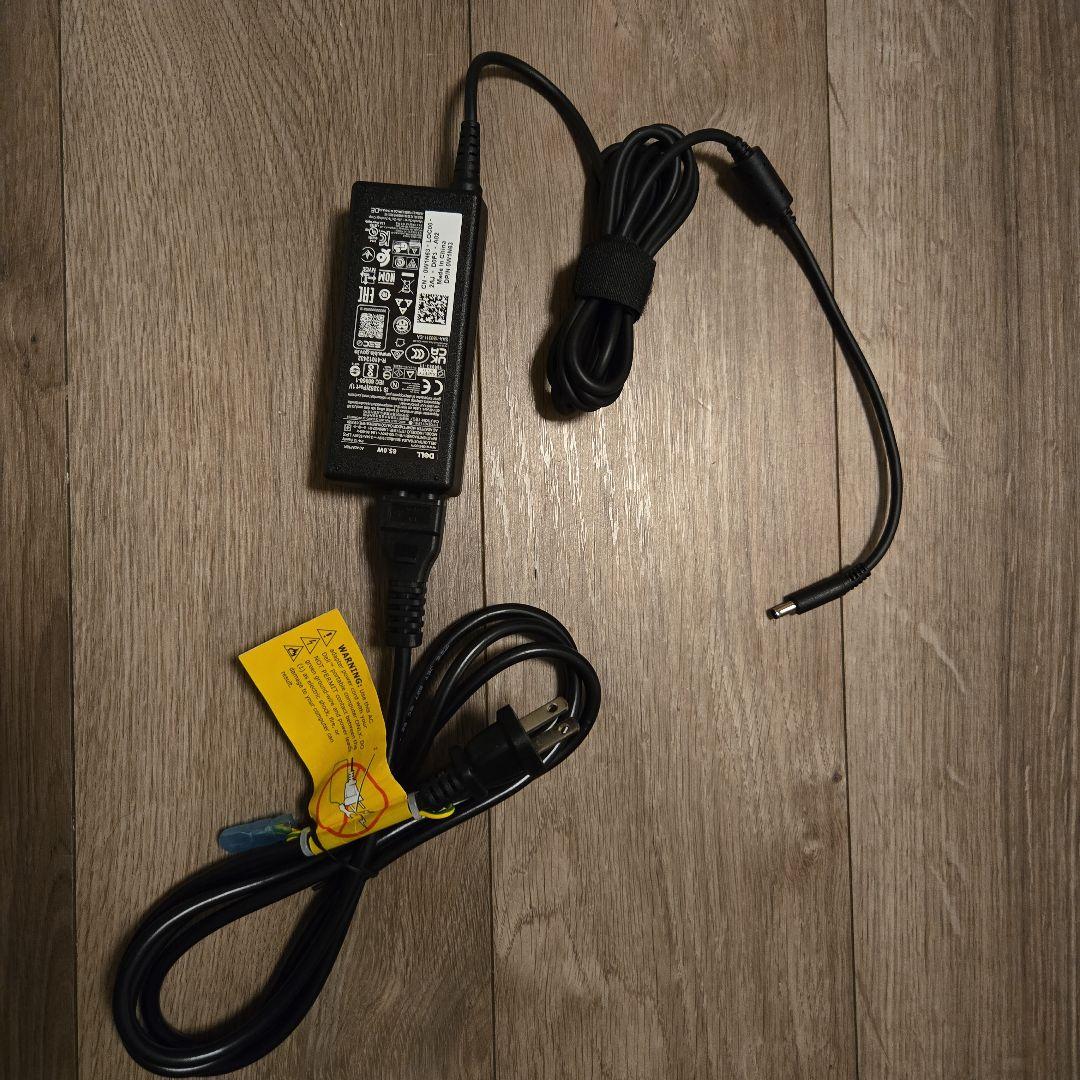 Windowsノート本体 Dell Inspiron 15 3530 i7 1TB Office2024