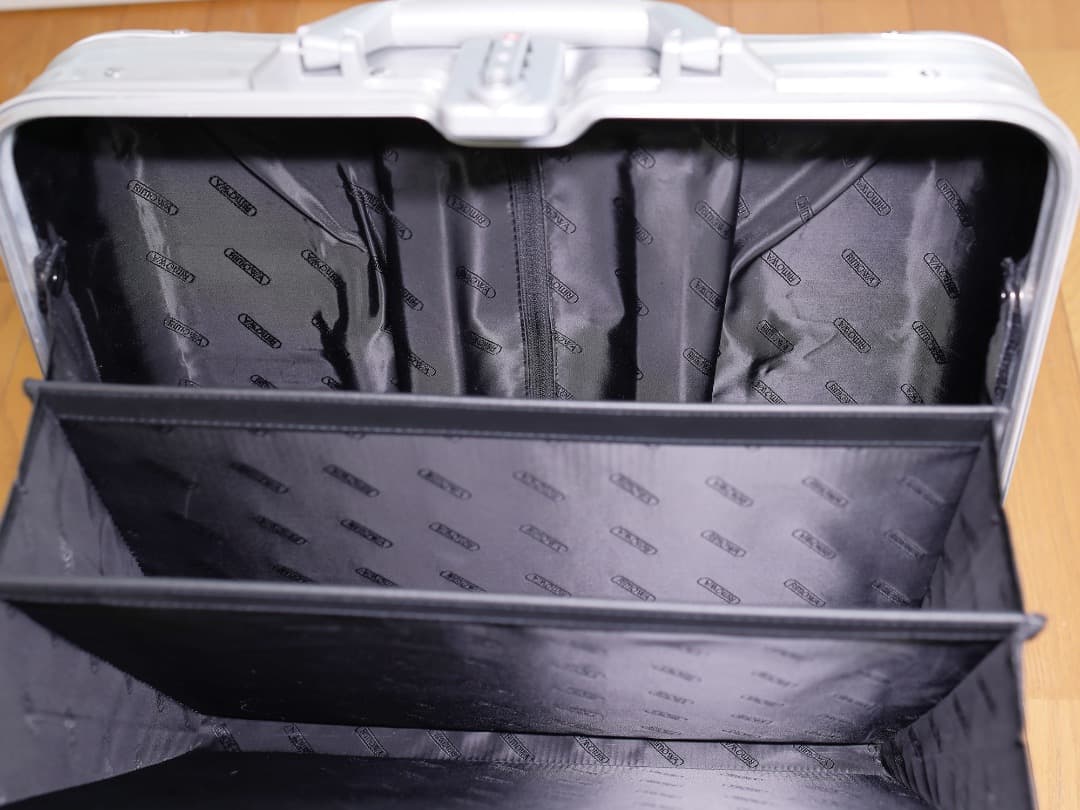 週末特価　正規品　RIMOWA　トパーズ リモワ　ビジネストローリー