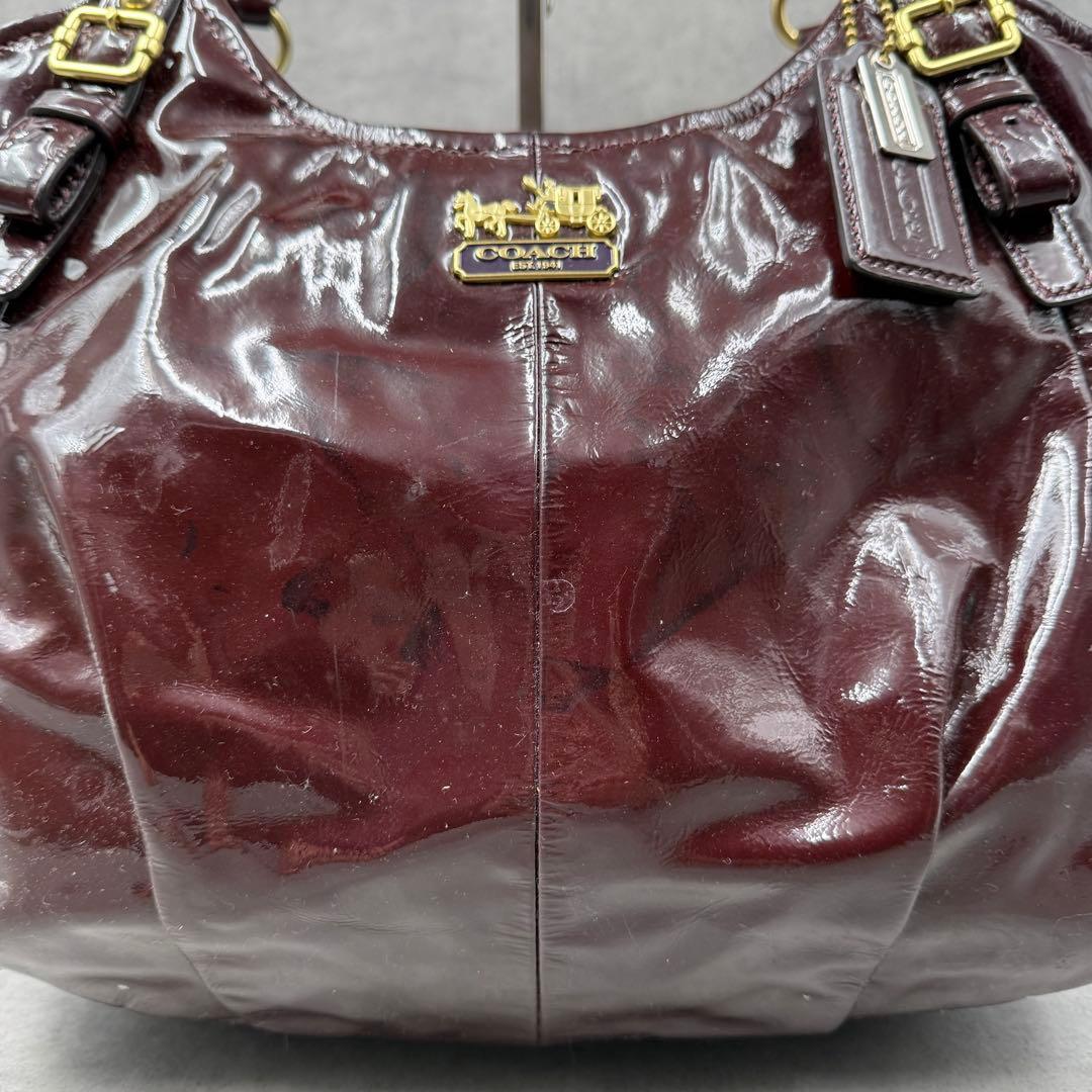 コーチ マディソン ハンドバッグ エナメル ボルドー 18610