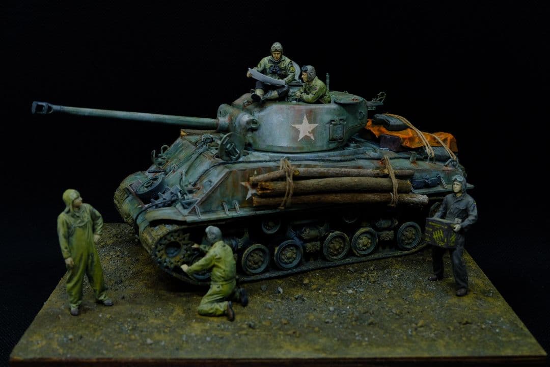 タミヤ M4A3シャーマンイージーエイト戦車（1/35）ジオラマ完成品
