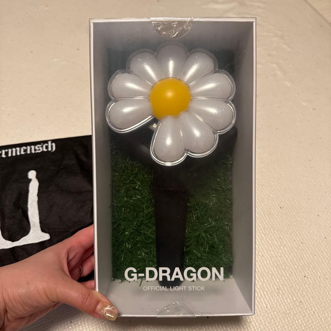 ミュージシャン G-DRAGON OFFICIAL LIGHT STICK