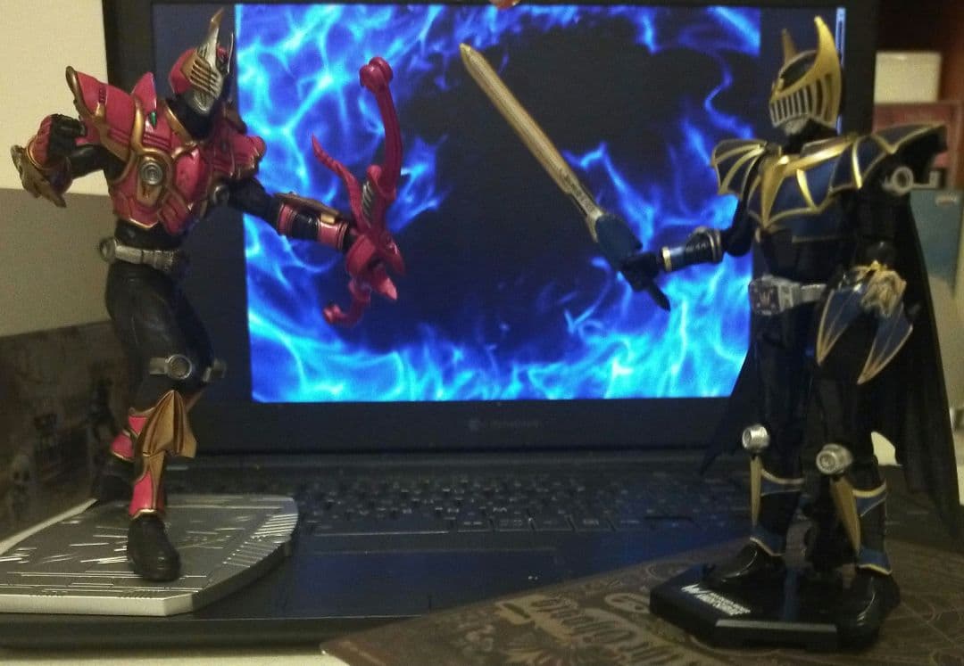 ARTWORKS 仮面ライダー 龍騎 ライアサバイブ