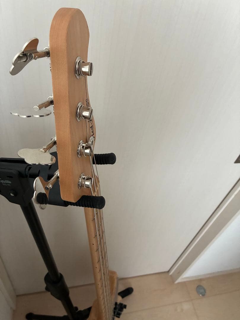 Red House Seeker J/4 アクティブジャズベースタイプ