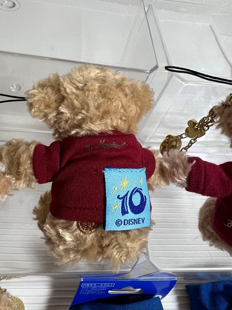 ディズニー、ダッフィー、シェリーメイぬいぐるみバッチ、10周年ストラップチェーン