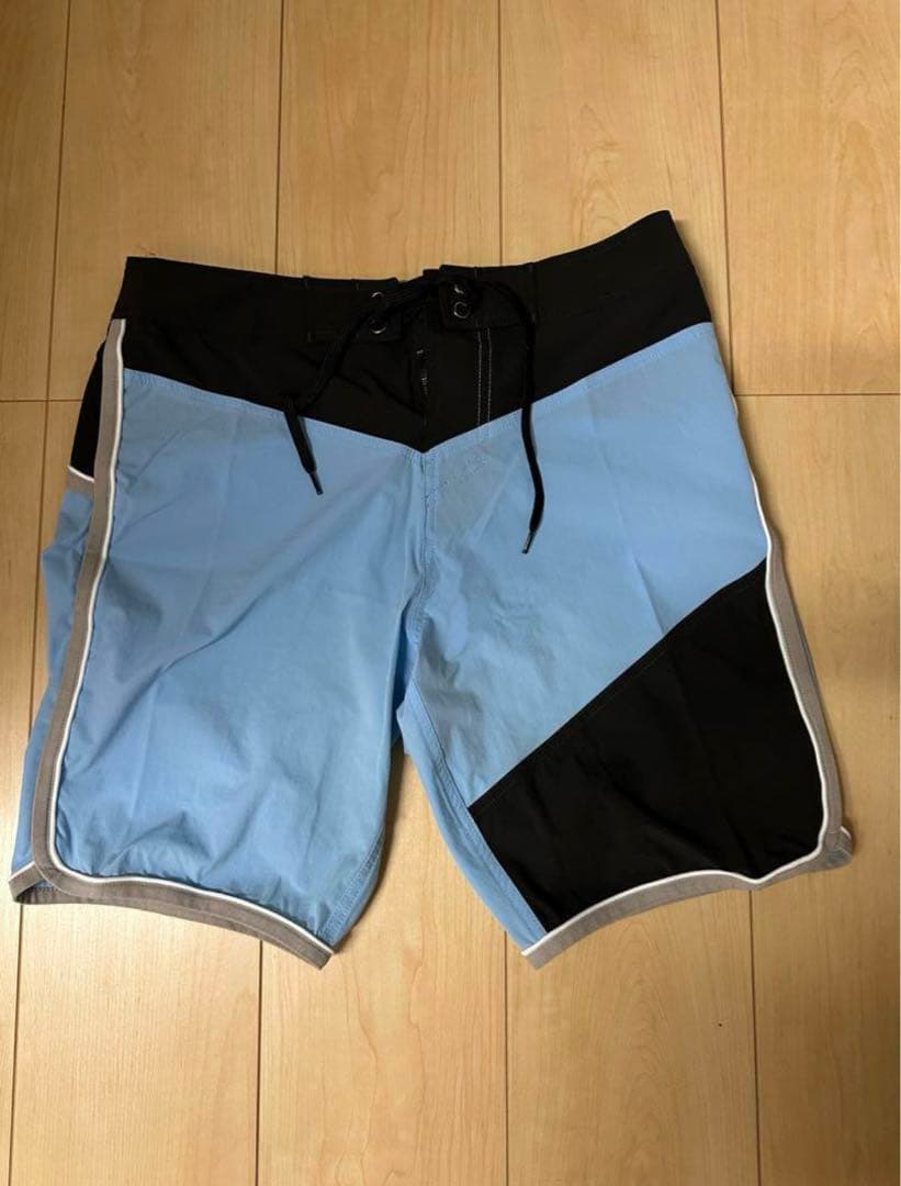 COR サーフパンツ　Mサイズ