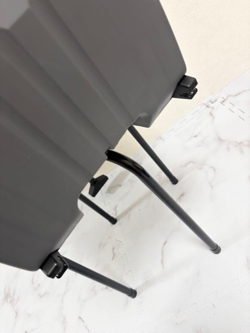 美品　コンビ　クルムーヴスマート　ISOFIX エッグショック　紺　回転式