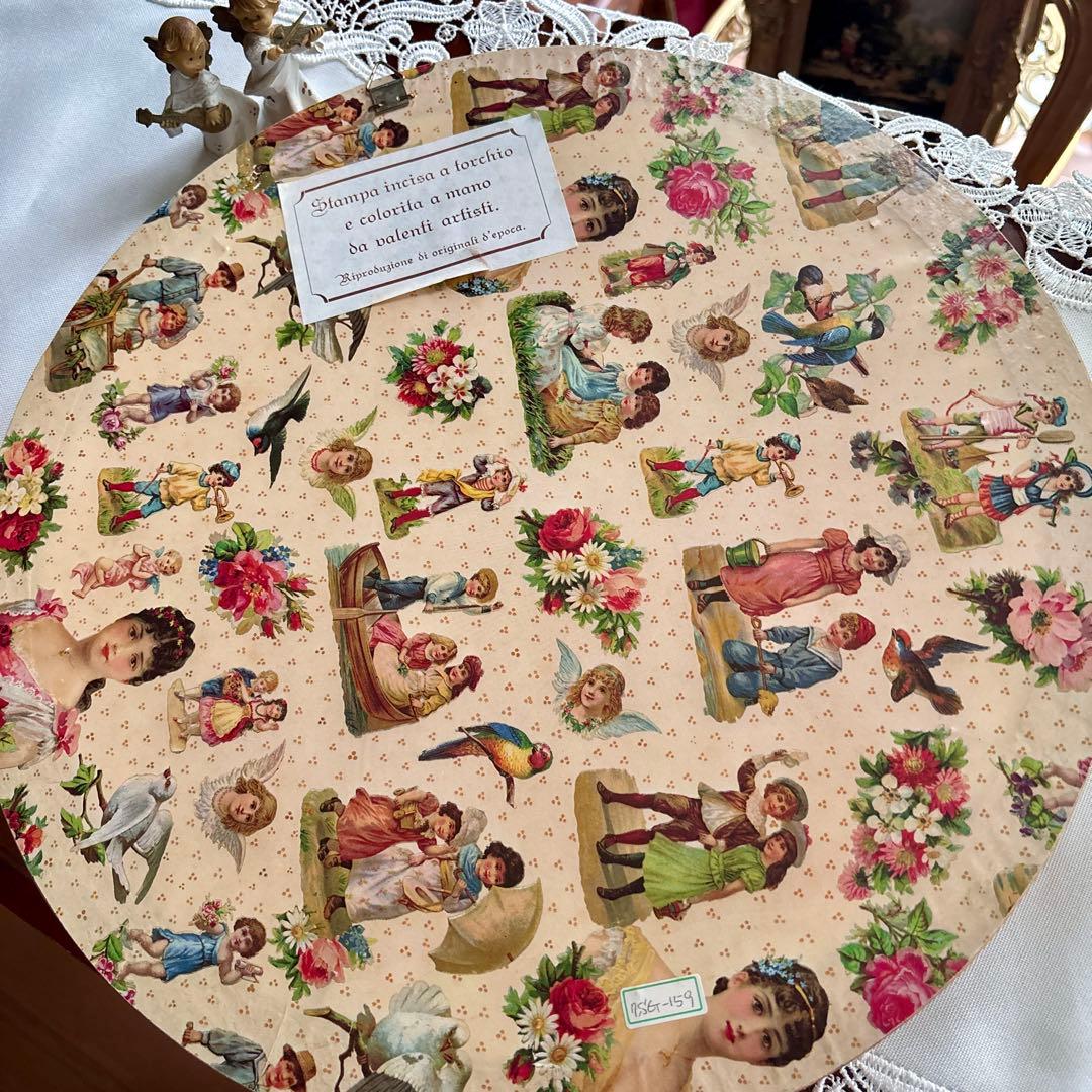 イタリア製 アンティーク彫刻サイドボード(ドイリー付き)天使の絵画はオマケ☆